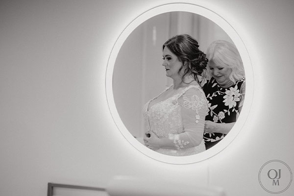 Luxe Lounge at Empey Estates Wedding Venue