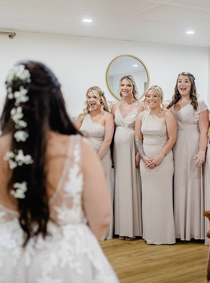 Luxe Lounge at Empey Estates